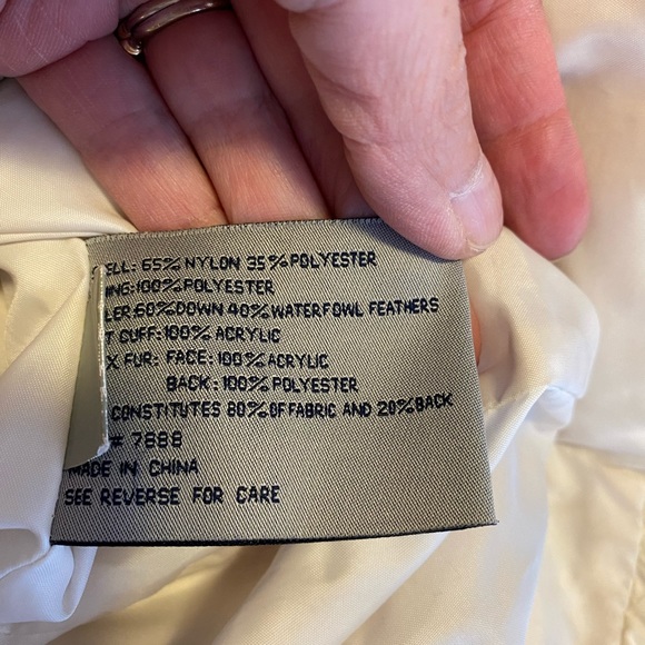 Ann Klein cream colored large down like puffer coat with hood - Picture 6 of 8